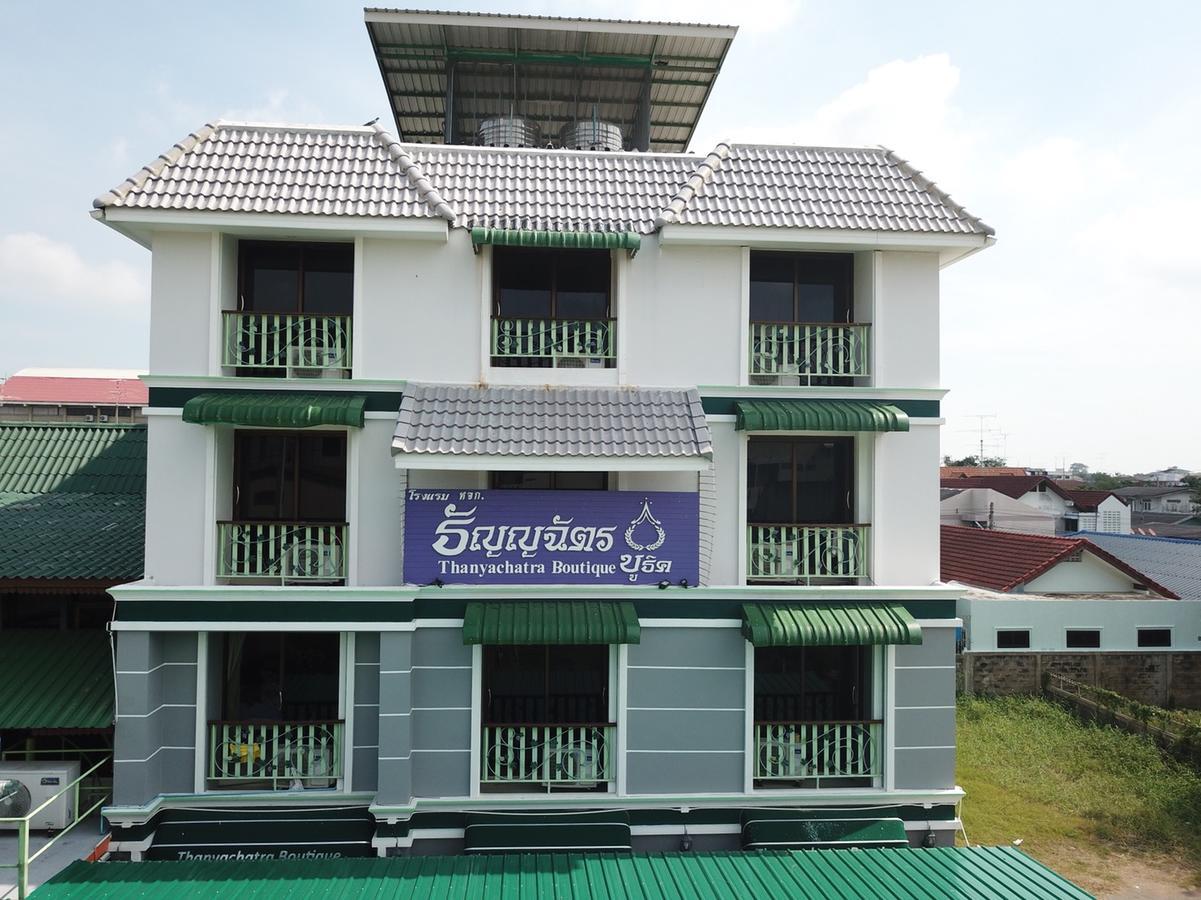 Thanyachatra Boutique Phetchaburi Ngoại thất bức ảnh